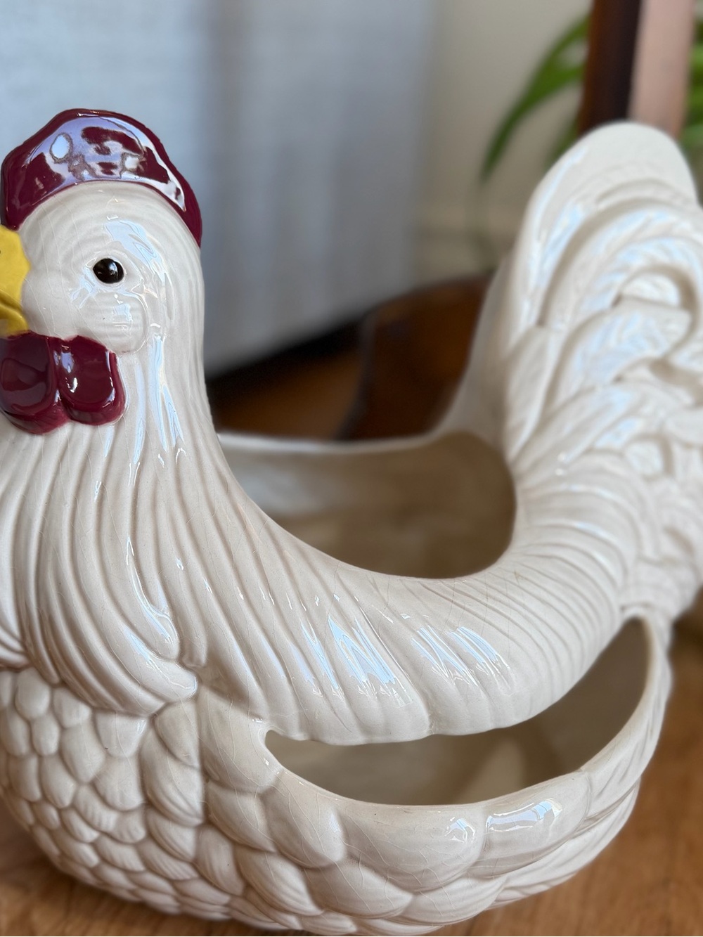 Glossy Cream Ceramic Hen Planter with Maroon Accents